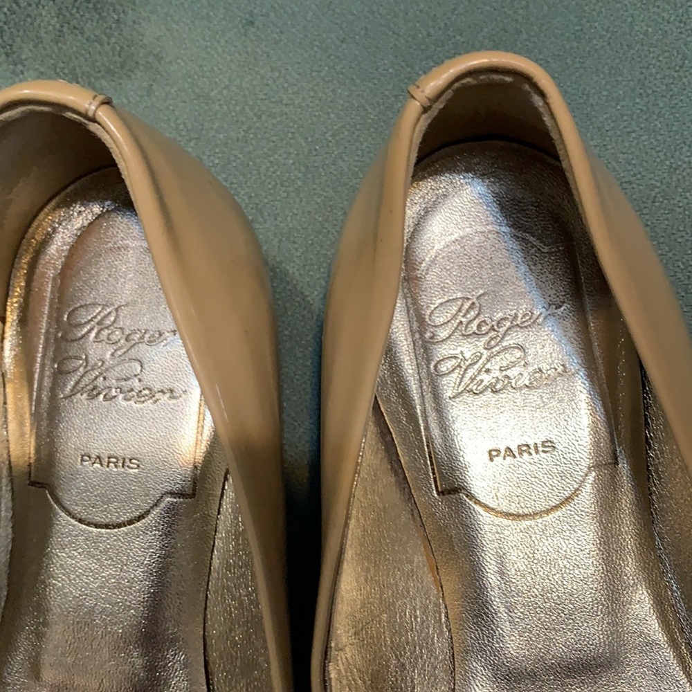 Roger Vivier Flat Shoes - Picture 3 of 9